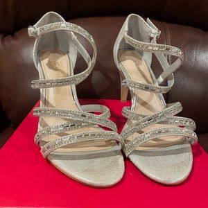 Silver Rhinestone Evening shoe Size 11